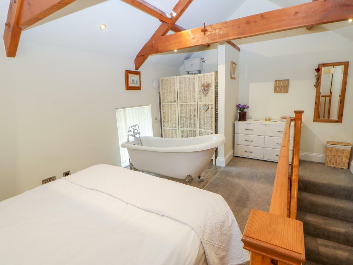 The Dove Cote Villa Richmond  Bagian luar foto